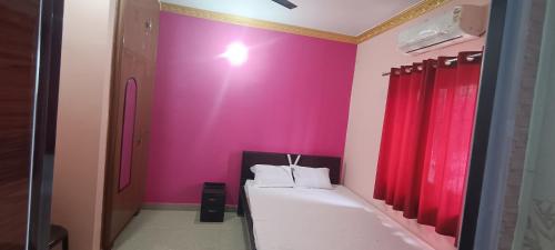 k r hotel and banquet hall