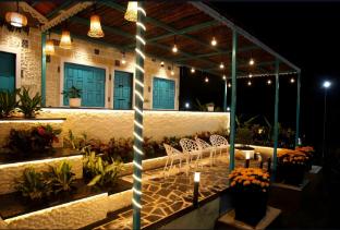 Amoura Farms,,5 star