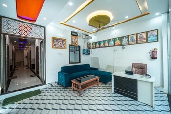 Omji Ashram- Dwarika Bhawan,,2 star