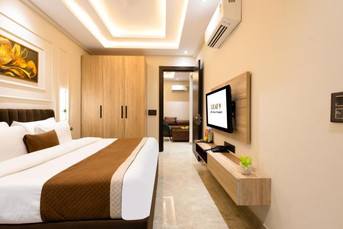 leaf 9 grand near udyog vihar and yashobhoomi