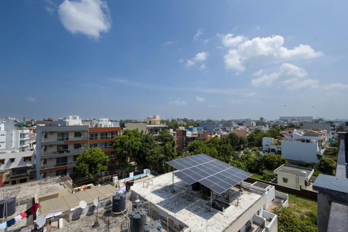 leaf 9 grand near udyog vihar and yashobhoomi
