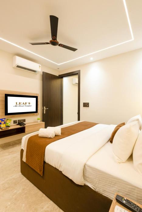 leaf 9 grand near udyog vihar and yashobhoomi