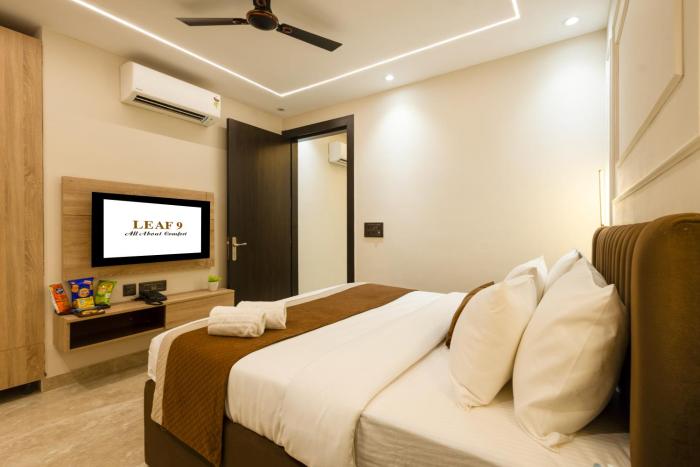 leaf 9 grand near udyog vihar and yashobhoomi