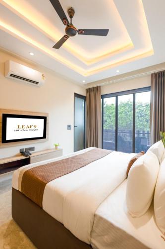 Leaf 9 Grand, Near Udyog Vihar And Yashobhoomi,,3 star