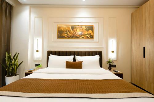 leaf 9 grand near udyog vihar and yashobhoomi