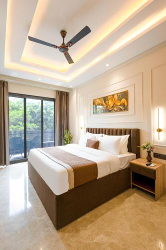 leaf 9 grand near udyog vihar and yashobhoomi