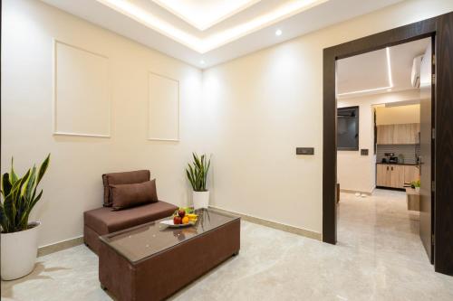 leaf 9 grand near udyog vihar and yashobhoomi