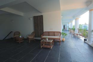 the colonial courtyard