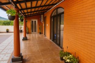 haaraa suites