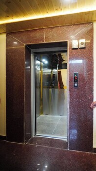Hotel Yagya,,3 star
