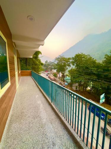 hotel divya ganga shivpuri rishikesh