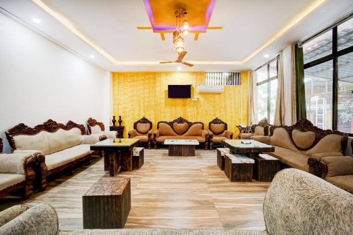hotel o parampara garden resort
