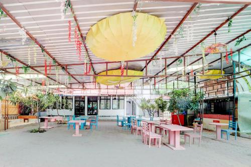 hotel o parampara garden resort