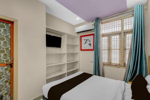 Hotel O De Alphabet Home Stays@Ntpc,,4 star