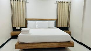 embassy grand boarding and lodging