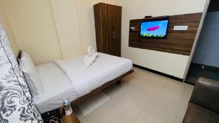 embassy grand boarding and lodging