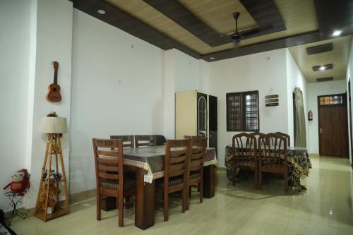 srinivasa homestay by yatrimap