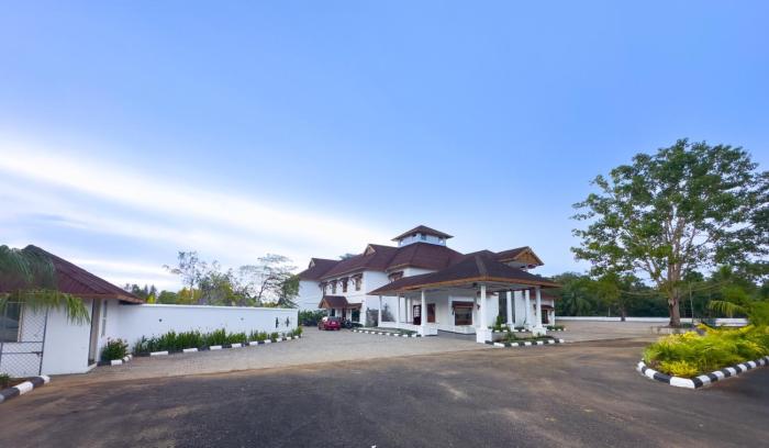 maramon hotel and resort