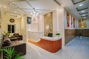 victoria suites airport hotel