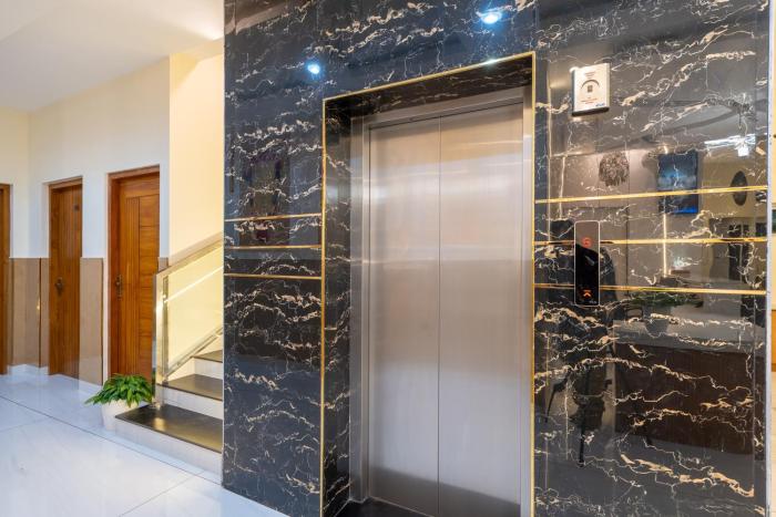 victoria suites airport hotel