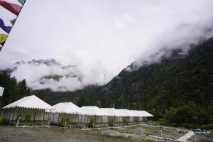 parvati baag camps by feast holidays