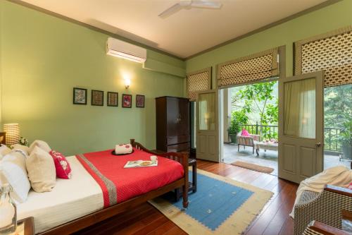 ama stays and trails 7 pines kasauli