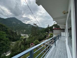 River View Stay Near Kainchi Dham,,0 star