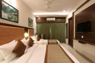 hotel the azure