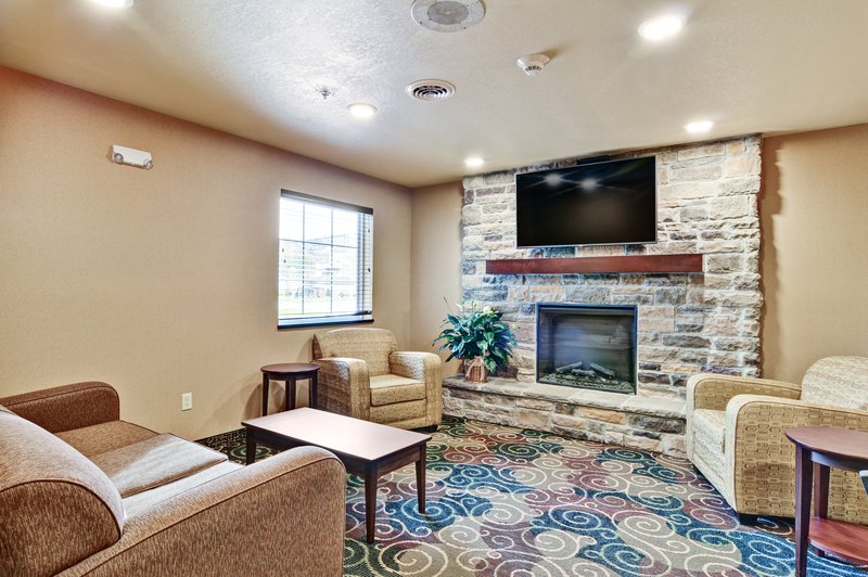 cobblestone inn and suites ambridge