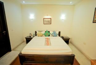 hotel wisdom homestay agra