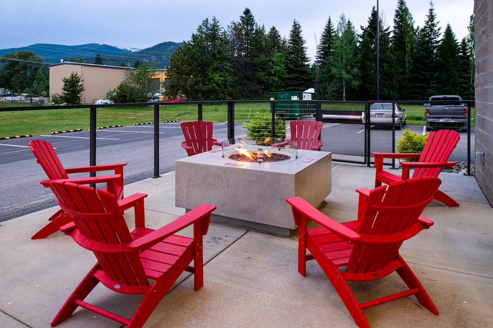 hotel ruby ponderay sandpoint