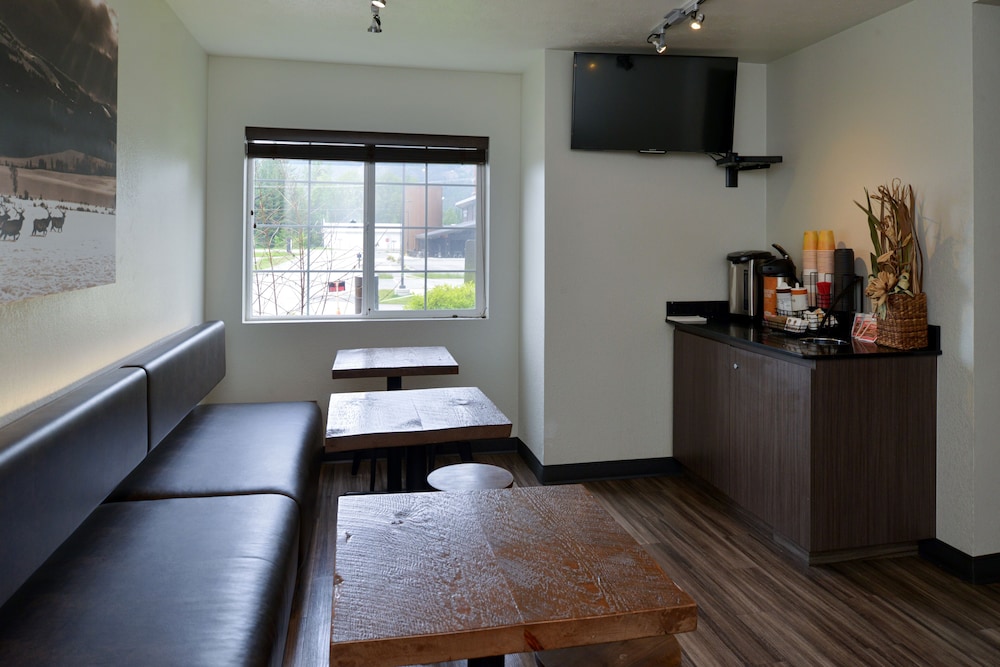 hotel ruby ponderay sandpoint