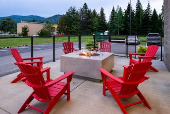 hotel ruby ponderay sandpoint