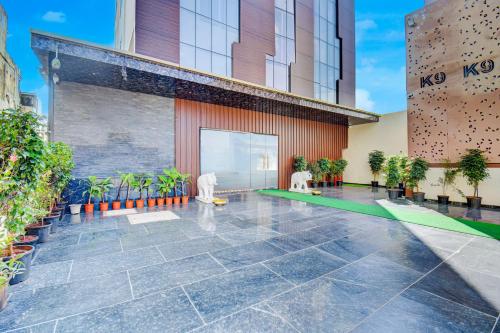 palette hotel chakan k9