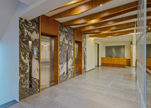 Hotel The Golden Oaks, Kolhapur,,4 star