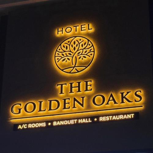 hotel the golden oaks kolhapur
