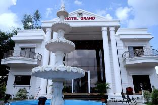 Hotel Grand Khuldabad,,5 star