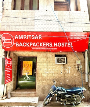Amritsar Backpackers Hostel,,2 star