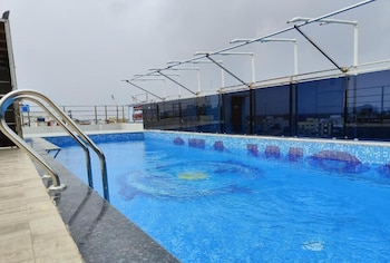 hotel sea wood