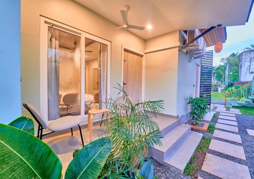 kayal cove resort by voye homes