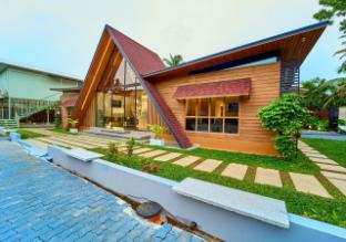 kayal cove resort by voye homes