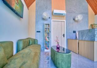 kayal cove resort by voye homes