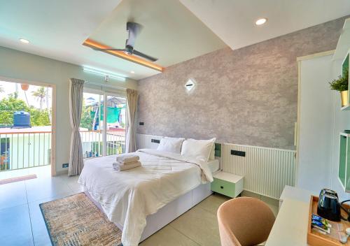 kayal cove resort by voye homes