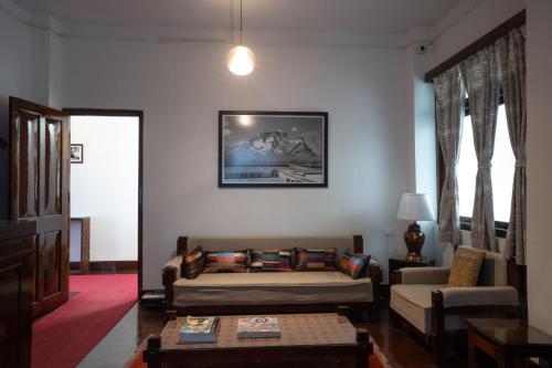 taktser homestay