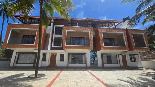 Sunlit Shores Beach Villa,,4 star
