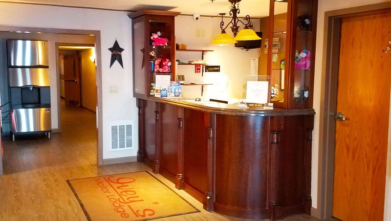 iveys motor lodge houlton