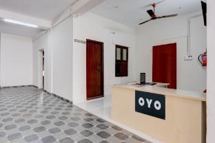 hotel o eswar grand palace perungudi