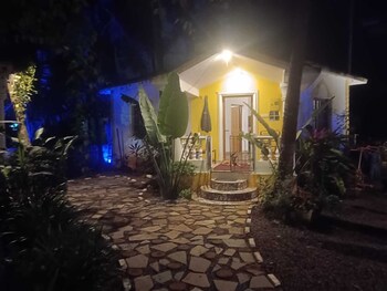 urban mad villas and studio