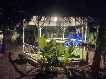 urban mad villas and studio