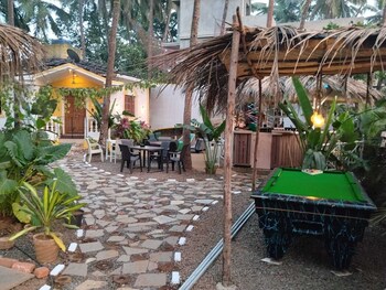 urban mad villas and studio
